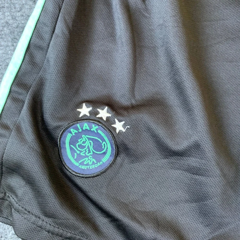 Adidas Ajax Amsterdam Soccer Shorts Mens M Black Good Mint Stripe Number 7 5252